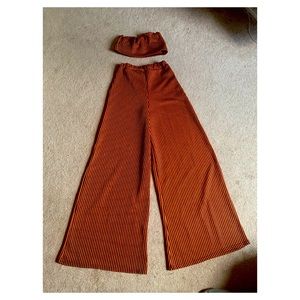 Brown/Black 2 piece top/bottom